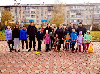 День открытых дверей в центре семьи "Лесосибирский - "Семейные старты"